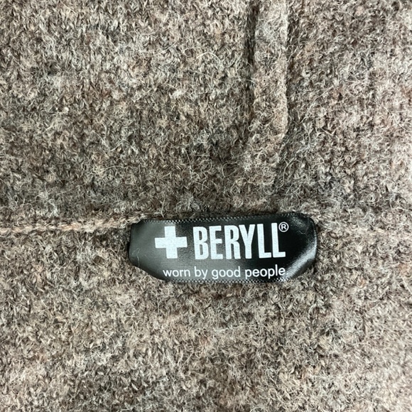 Beryll Vivian Cashmere Cardigan Sweater Coat - Picture 9 of 13